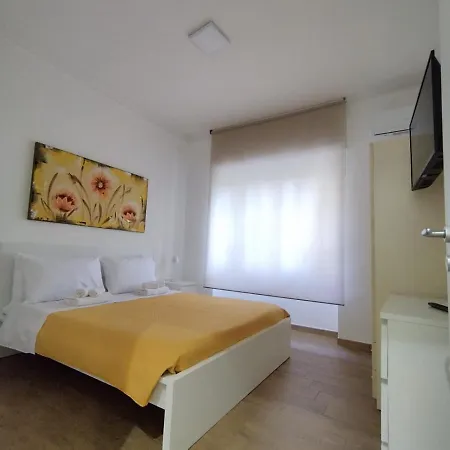 Lela's Апартаменты